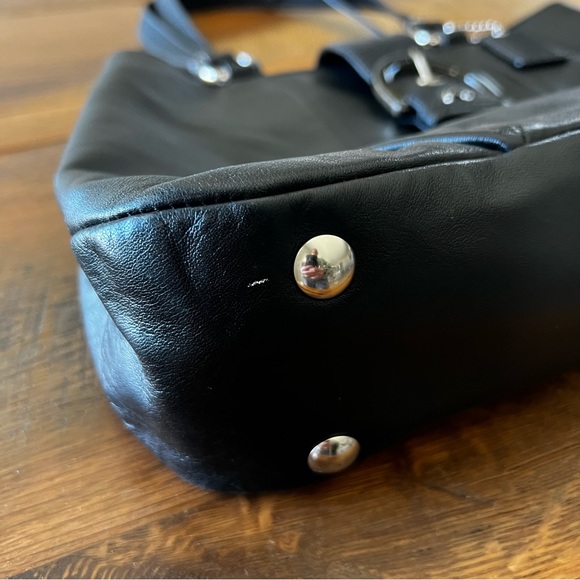 Coach Soho Large Shoulder Bag (No c1293-f18751) - Picture 9 of 15